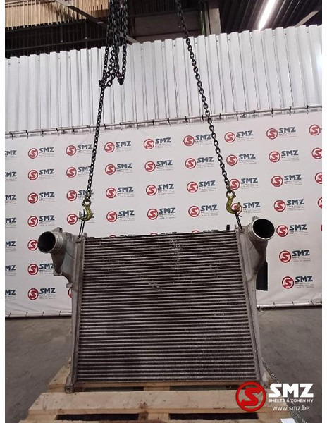 Mercedes-Benz Occ intercooler Mercedes - Intercooler pour Camion: photos 1 Mercedes-Benz Occ intercooler Mercedes - Intercooler pour Camion: photos 1