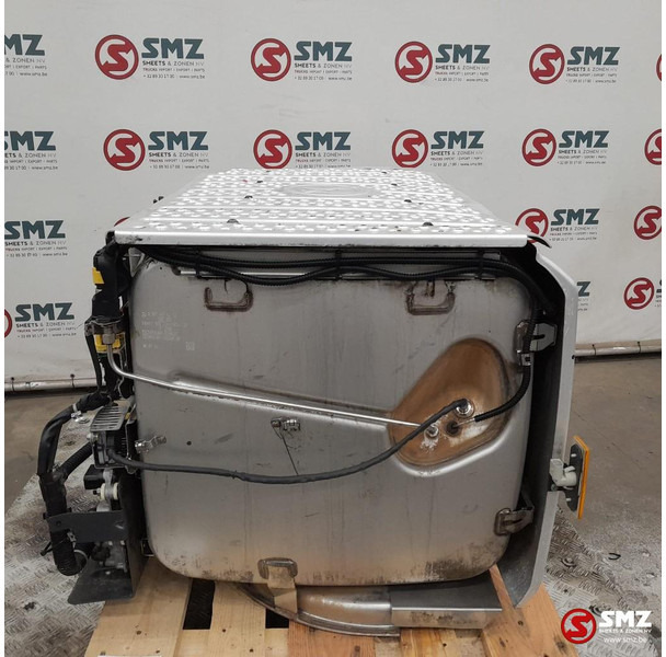 Mercedes-Benz Occ katalysator Euro 6 Mercedes - Catalyseur pour Camion: photos 4 Mercedes-Benz Occ katalysator Euro 6 Mercedes - Catalyseur pour Camion: photos 4