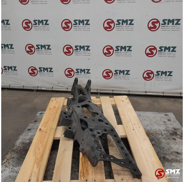 Mercedes-Benz Occ montagebeugels links Mercedes - Frame/ Châssis pour Camion: photos 3 Mercedes-Benz Occ montagebeugels links Mercedes - Frame/ Châssis pour Camion: photos 3