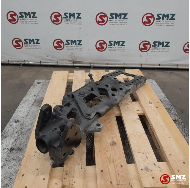 Mercedes-Benz Occ montagebeugels rechts Mercedes - Frame/ Châssis pour Camion: photos 3 Mercedes-Benz Occ montagebeugels rechts Mercedes - Frame/ Châssis pour Camion: photos 3