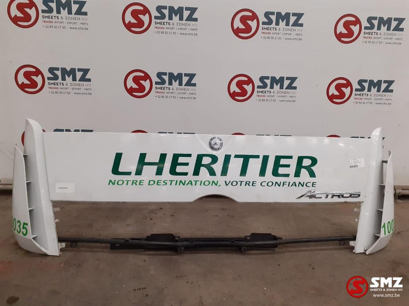 Mercedes-Benz Occ motorkap + windgeleiders Mercedes - Capot pour Camion: photos 1 Mercedes-Benz Occ motorkap + windgeleiders Mercedes - Capot pour Camion: photos 1