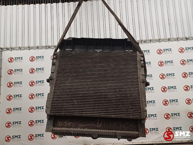 Mercedes-Benz Occ radiator + intercooler Mercedes - Radiateur pour Camion: photos 2 Mercedes-Benz Occ radiator + intercooler Mercedes - Radiateur pour Camion: photos 2
