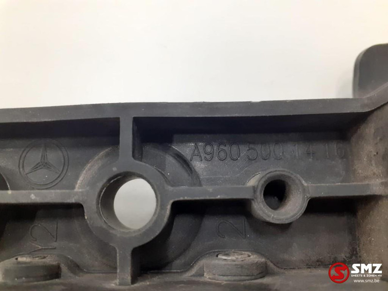 Mercedes-Benz Occ radiatorgrille Mercedes - Calandre pour Camion: photos 3 Mercedes-Benz Occ radiatorgrille Mercedes - Calandre pour Camion: photos 3