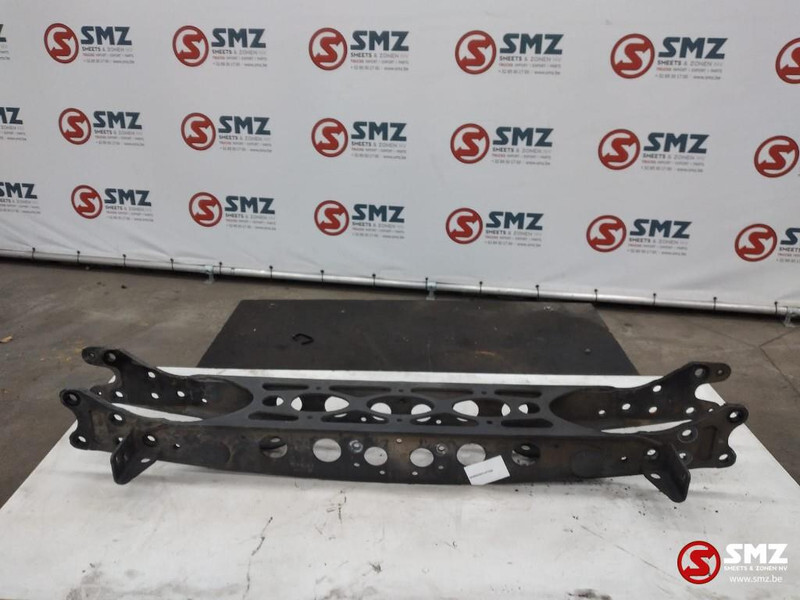 Mercedes-Benz Occ voorbumperbalk Mercedes Actros MP4 A9603104022 - Pare-chocs pour Camion: photos 1 Mercedes-Benz Occ voorbumperbalk Mercedes Actros MP4 A9603104022 - Pare-chocs pour Camion: photos 1