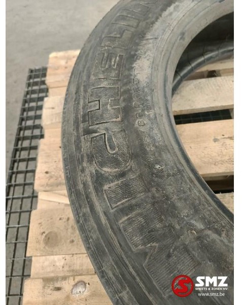 Michelin Occ Band 235/80R22.5 Michelin - Pneu pour Camion: photos 2 Michelin Occ Band 235/80R22.5 Michelin - Pneu pour Camion: photos 2