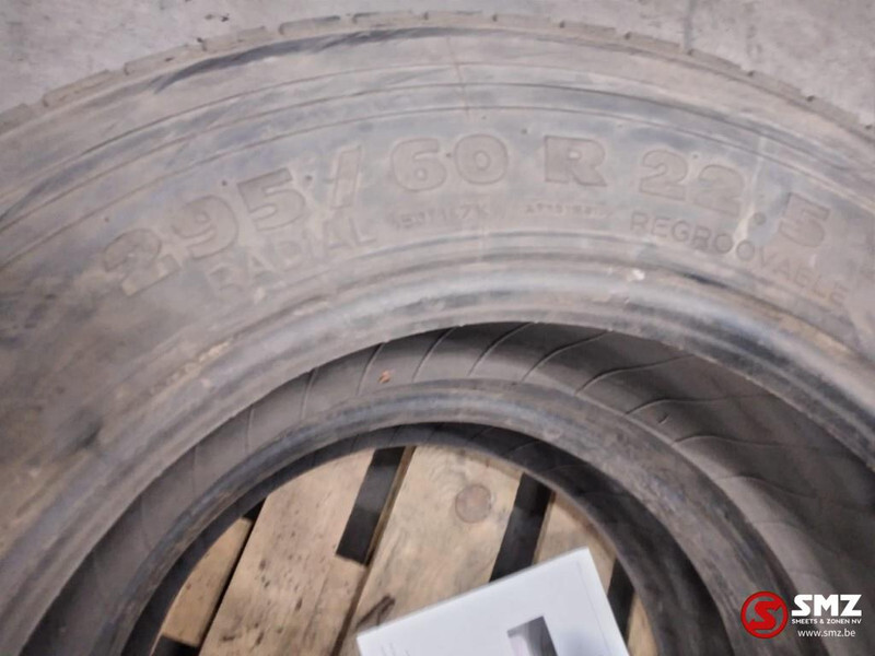 Michelin Occ Band 295/60r22.5 Michelin - Pneu pour Camion: photos 2 Michelin Occ Band 295/60r22.5 Michelin - Pneu pour Camion: photos 2