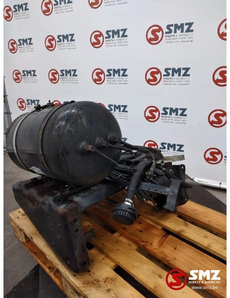 MAN Occ set luchtketels MAN TGX 40L 12,5 Bar 815140102 - Pièces de rechange pour Camion: photos 3 MAN Occ set luchtketels MAN TGX 40L 12,5 Bar 815140102 - Pièces de rechange pour Camion: photos 3