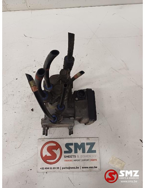 Renault Occ EBS aanhangwagenmodulator Renault - Pièces de rechange pour Camion: photos 4 Renault Occ EBS aanhangwagenmodulator Renault - Pièces de rechange pour Camion: photos 4