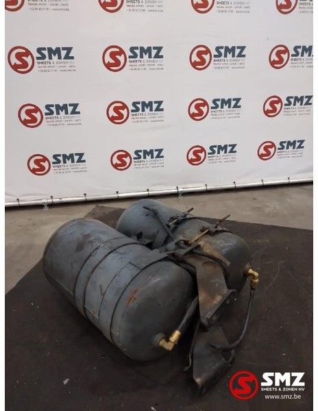 Scania Occ set luchtketels 28.8L 14,5Bar Scania - Pièces de rechange pour Camion: photos 2 Scania Occ set luchtketels 28.8L 14,5Bar Scania - Pièces de rechange pour Camion: photos 2