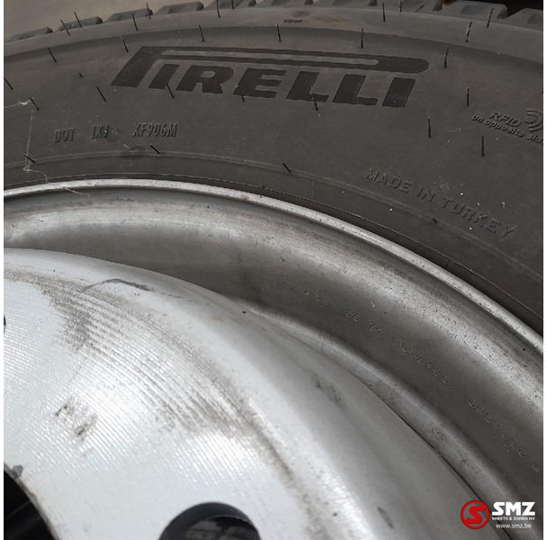 Pirelli Occ vrachtwagenband 285/70R19.5 146/144L Pirelli - Pneu pour Camion: photos 2 Pirelli Occ vrachtwagenband 285/70R19.5 146/144L Pirelli - Pneu pour Camion: photos 2