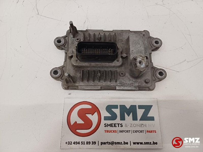Renault Occ ECU AdBlue regeleenheid Renault - Bloc de gestion pour Camion: photos 1 Renault Occ ECU AdBlue regeleenheid Renault - Bloc de gestion pour Camion: photos 1