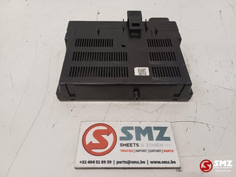 Renault Occ ECU DACU3 regeleenheid Renault - Bloc de gestion pour Camion: photos 1 Renault Occ ECU DACU3 regeleenheid Renault - Bloc de gestion pour Camion: photos 1