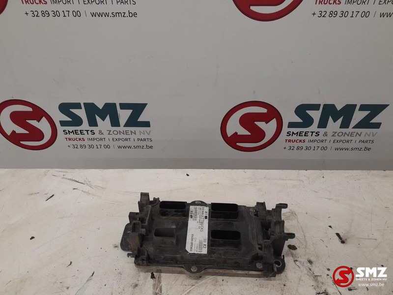 Renault Occ ECU EBS 7 besturingseenheid Renault - Bloc de gestion pour Camion: photos 2 Renault Occ ECU EBS 7 besturingseenheid Renault - Bloc de gestion pour Camion: photos 2