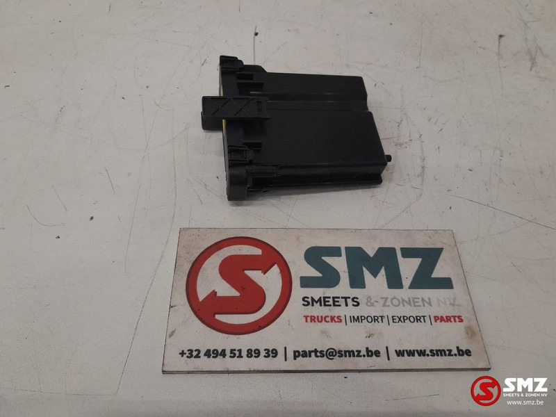 Renault Occ ECU MBYI regeleenheid Renault - Bloc de gestion pour Camion: photos 5 Renault Occ ECU MBYI regeleenheid Renault - Bloc de gestion pour Camion: photos 5