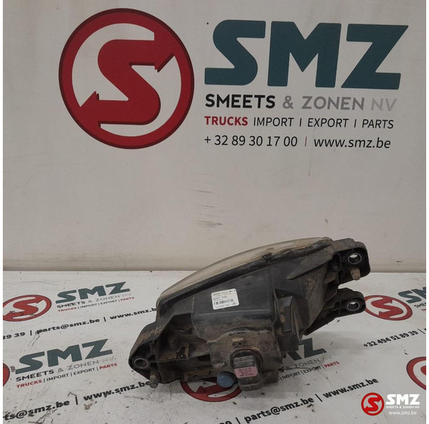 Renault Occ mistlicht links Renault - Feu anti-brouillard pour Camion: photos 2 Renault Occ mistlicht links Renault - Feu anti-brouillard pour Camion: photos 2