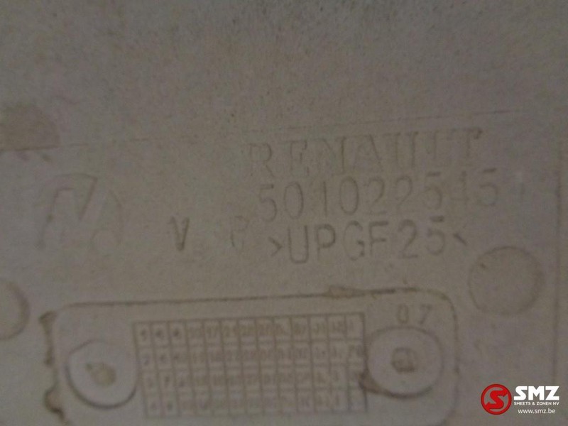Renault Occ motorkap renault 501022515 - Capot pour Camion: photos 4 Renault Occ motorkap renault 501022515 - Capot pour Camion: photos 4