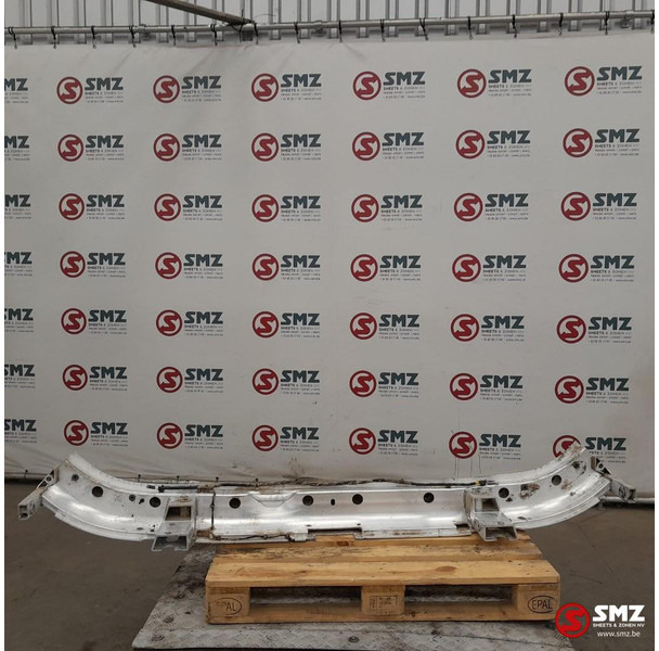 Renault Occ onderrijdbeveiliging Renault - Pare-chocs pour Camion: photos 1 Renault Occ onderrijdbeveiliging Renault - Pare-chocs pour Camion: photos 1