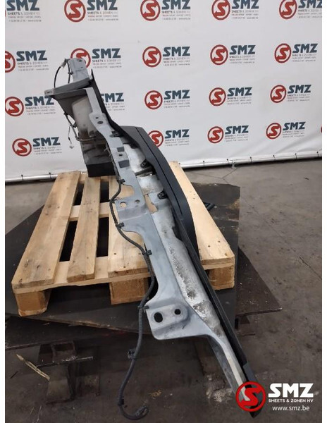 Renault Occ opstapbak rechts Renault - Cabine et intérieur pour Camion: photos 2 Renault Occ opstapbak rechts Renault - Cabine et intérieur pour Camion: photos 2