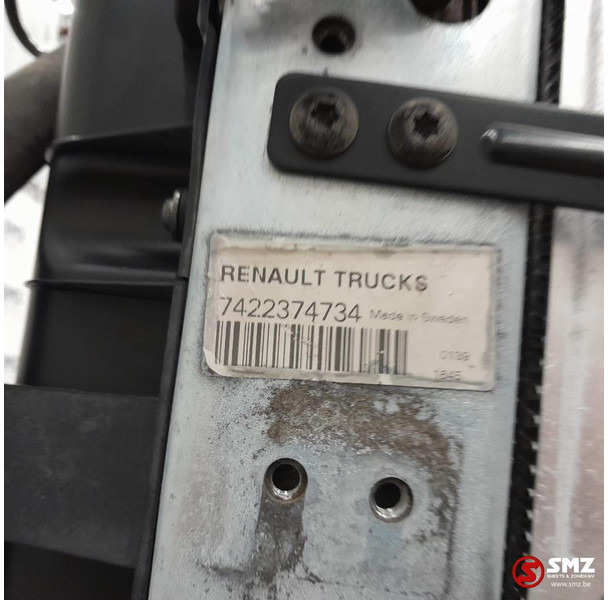 Renault Occ radiator + intercooler + expansievat Renault - Radiateur pour Camion: photos 5 Renault Occ radiator + intercooler + expansievat Renault - Radiateur pour Camion: photos 5