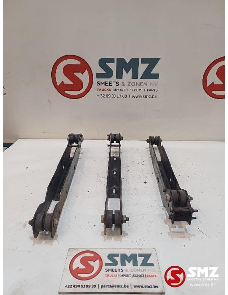 Renault Occ set van 3 sideskirtsteunen Renault - Frame/ Châssis pour Camion: photos 1 Renault Occ set van 3 sideskirtsteunen Renault - Frame/ Châssis pour Camion: photos 1