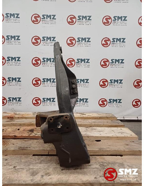 Renault Occ torsiestangmontagebeugel links Renault - Frame/ Châssis pour Camion: photos 3 Renault Occ torsiestangmontagebeugel links Renault - Frame/ Châssis pour Camion: photos 3