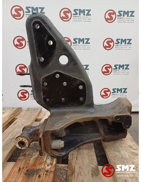 Renault Occ torsiestangmontagebeugel links Renault - Frame/ Châssis pour Camion: photos 2 Renault Occ torsiestangmontagebeugel links Renault - Frame/ Châssis pour Camion: photos 2