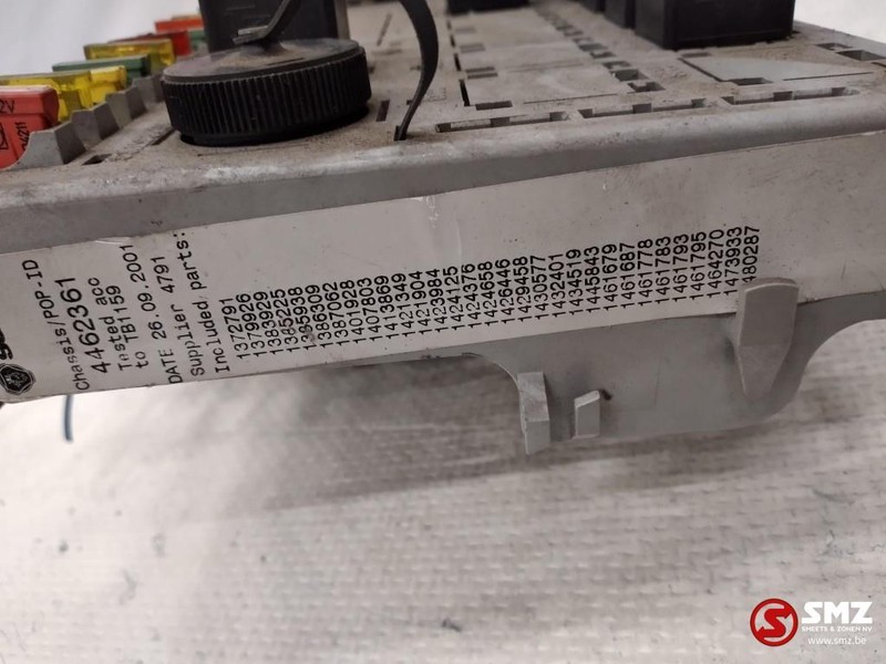 Scania Occ Zekeringskast Scania 4-serie - Fusible pour Camion: photos 3 Scania Occ Zekeringskast Scania 4-serie - Fusible pour Camion: photos 3