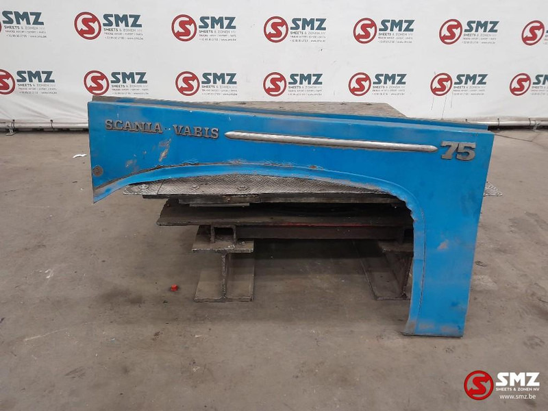 Scania Occ spatbord rechts 75 Vabis Scania - Carrosserie et extérieur pour Camion: photos 1 Scania Occ spatbord rechts 75 Vabis Scania - Carrosserie et extérieur pour Camion: photos 1