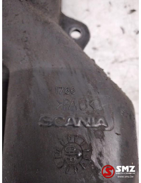 Scania Occ stuurbekrachtigingsoliereservoir Scania - Commande de gouvernail pour Camion: photos 3 Scania Occ stuurbekrachtigingsoliereservoir Scania - Commande de gouvernail pour Camion: photos 3