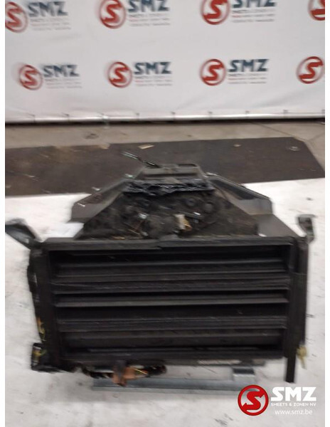 Volvo Occ cabineverwarming Volvo - Chauffage/ Ventilation pour Camion: photos 3 Volvo Occ cabineverwarming Volvo - Chauffage/ Ventilation pour Camion: photos 3