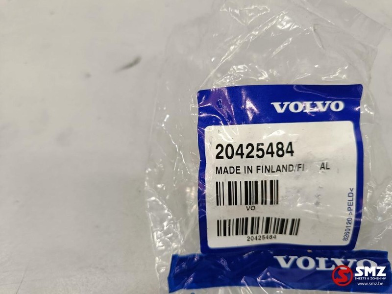 Volvo Occ lampvoet toplicht - Lumière/ Éclairage pour Camion: photos 3 Volvo Occ lampvoet toplicht - Lumière/ Éclairage pour Camion: photos 3