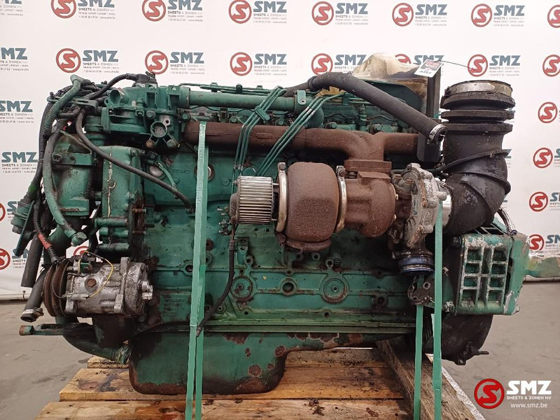 Volvo Occ motor D6B220 Volvo - Moteur pour Camion: photos 1 Volvo Occ motor D6B220 Volvo - Moteur pour Camion: photos 1