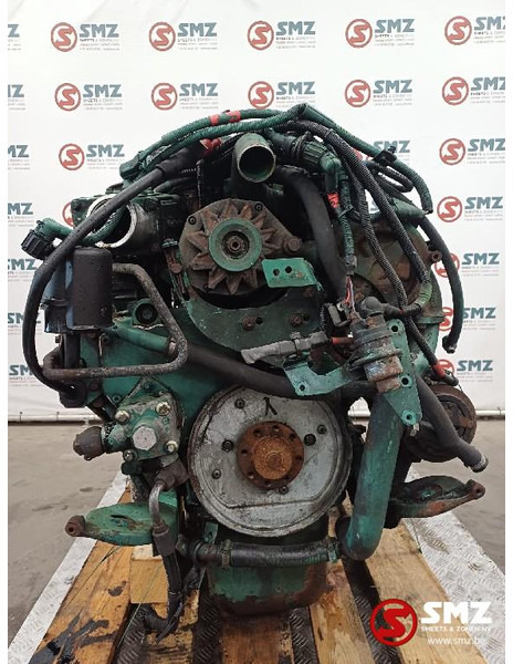 Volvo Occ motor D6B220 Volvo - Moteur pour Camion: photos 4 Volvo Occ motor D6B220 Volvo - Moteur pour Camion: photos 4