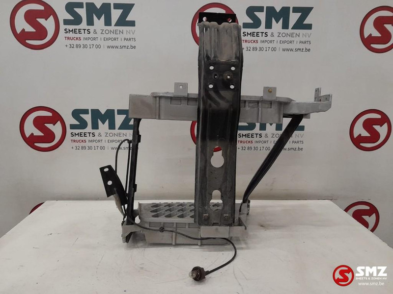 Volvo Occ opstapbak rechts Volvo - Cabine et intérieur pour Camion: photos 2 Volvo Occ opstapbak rechts Volvo - Cabine et intérieur pour Camion: photos 2