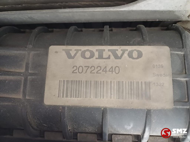 Radiateur pour Camion Volvo Occ radiator + intercooler Volvo: photos 6