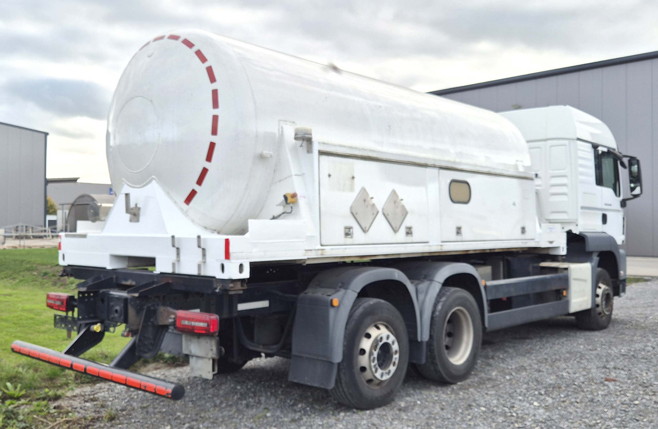 MAN Tank gas truck cryogenic used for oxygen, nitrogen, argon, LIN, LOX, LAR - Camion citerne: photos 3 MAN Tank gas truck cryogenic used for oxygen, nitrogen, argon, LIN, LOX, LAR - Camion citerne: photos 3