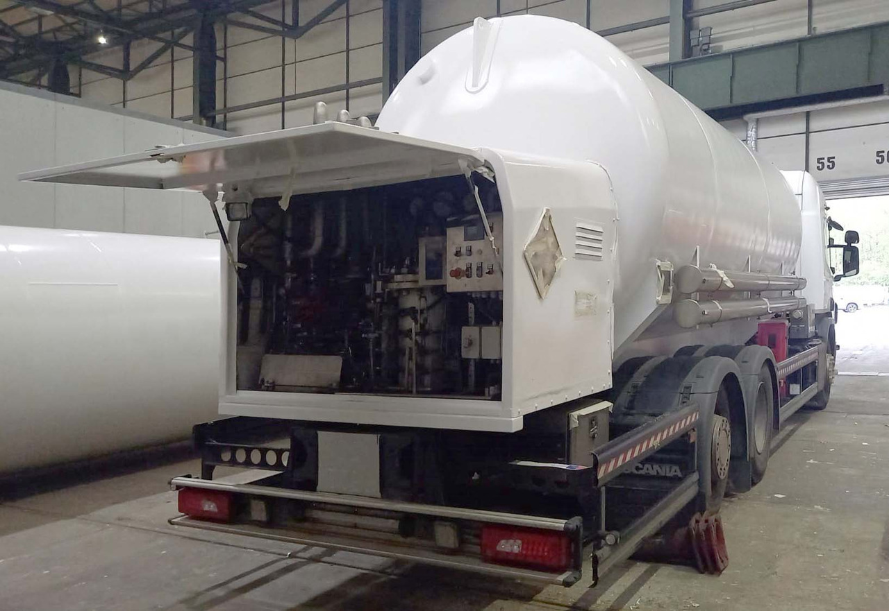 SCANIA Gas tank truck Orca cryogenic used for nitrogen and argon - Camion citerne: photos 2 SCANIA Gas tank truck Orca cryogenic used for nitrogen and argon - Camion citerne: photos 2