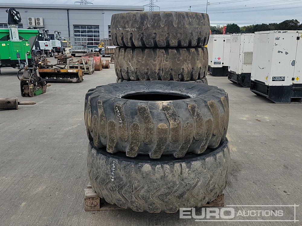 17.5-25 Tyre (6 of) - Pneu: photos 4 17.5-25 Tyre (6 of) - Pneu: photos 4