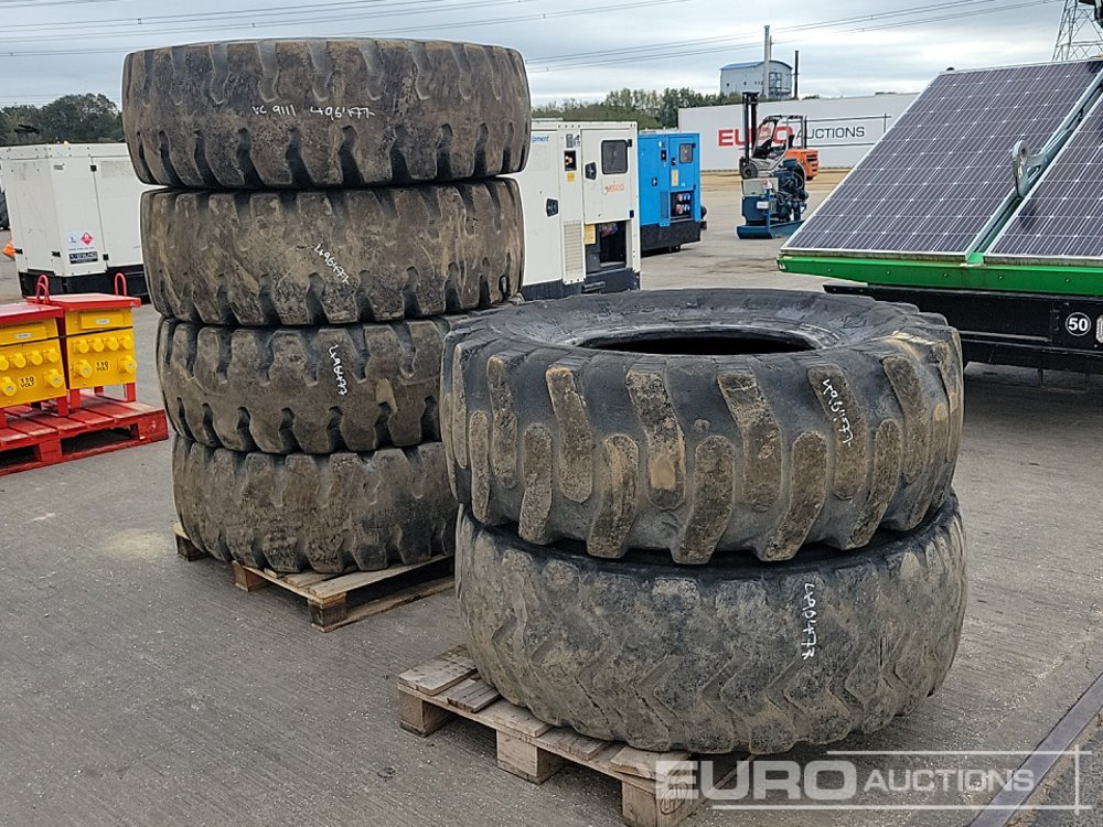 17.5-25 Tyre (6 of) - Pneu: photos 3 17.5-25 Tyre (6 of) - Pneu: photos 3