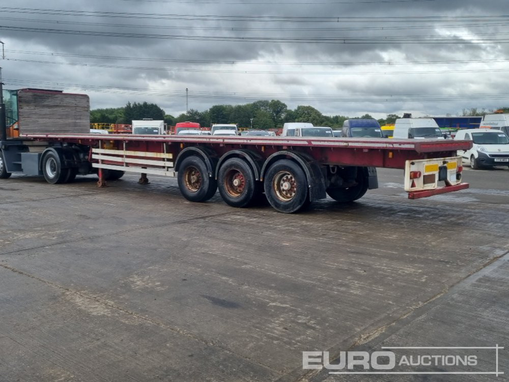 2002 General Trailers PJDSF3 - Semi-remorque plateau: photos 3 2002 General Trailers PJDSF3 - Semi-remorque plateau: photos 3