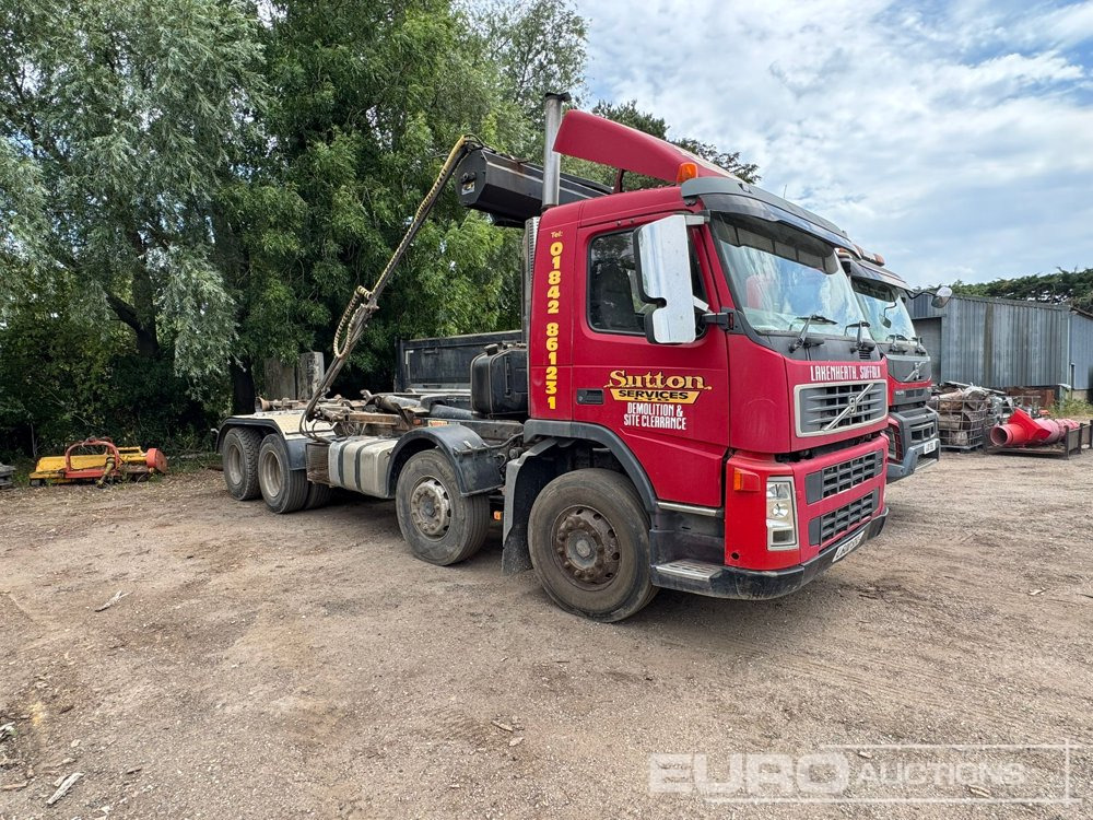 2002 Volvo FM12 - Camion ampliroll: photos 3 2002 Volvo FM12 - Camion ampliroll: photos 3