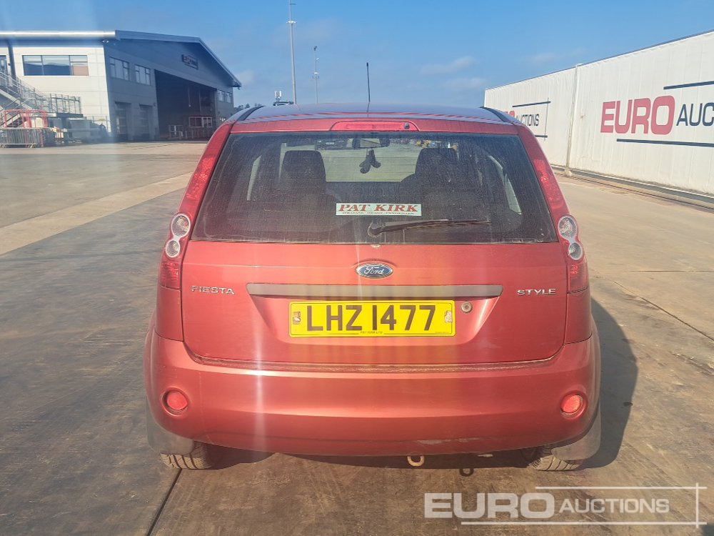 2007 Ford Fiesta - Voiture: photos 4 2007 Ford Fiesta - Voiture: photos 4