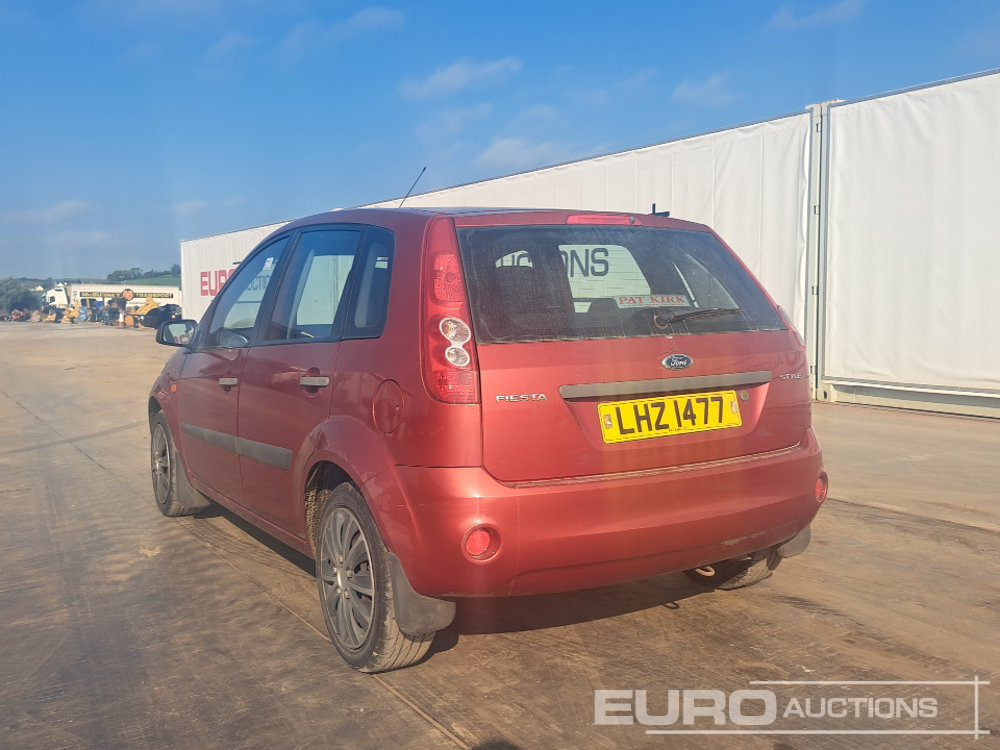 2007 Ford Fiesta - Voiture: photos 3 2007 Ford Fiesta - Voiture: photos 3