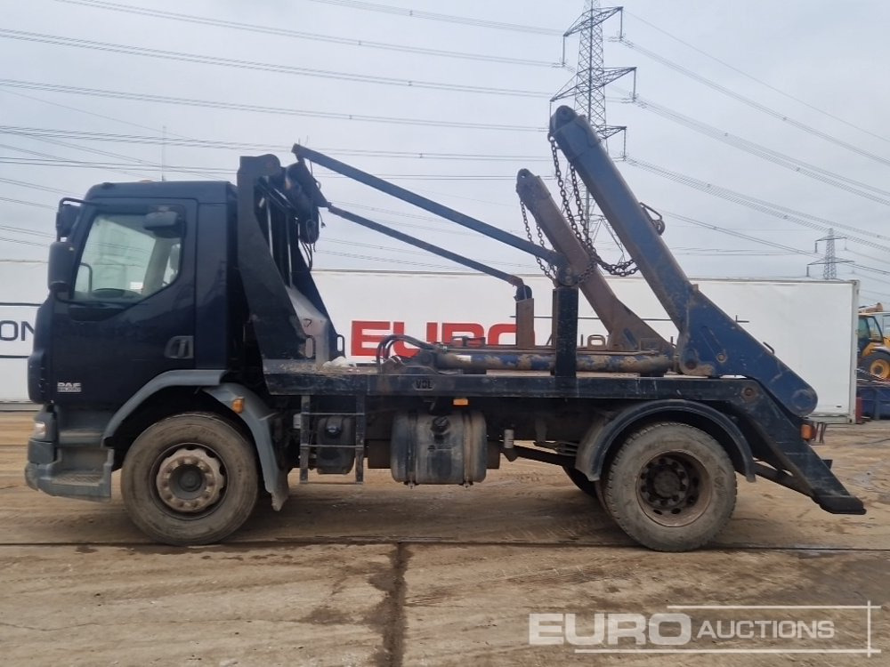 2008 DAF LF55.220 - Camion multibenne: photos 2 2008 DAF LF55.220 - Camion multibenne: photos 2