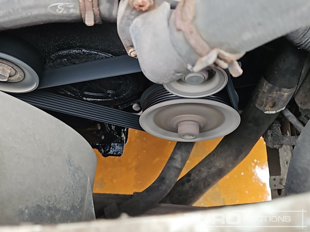 Utilitaire plateau 2008 Ford Transit 350: photos 24 Utilitaire plateau 2008 Ford Transit 350: photos 24