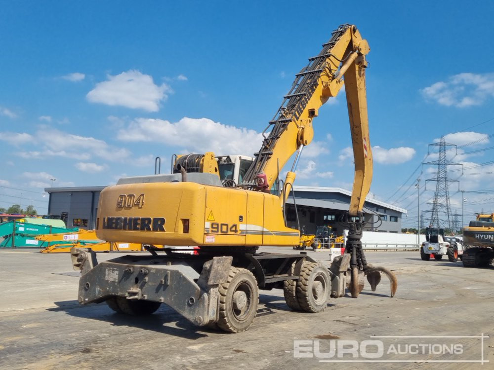2010 Liebherr A904C HD Litronic - Pelle sur pneus: photos 5 2010 Liebherr A904C HD Litronic - Pelle sur pneus: photos 5