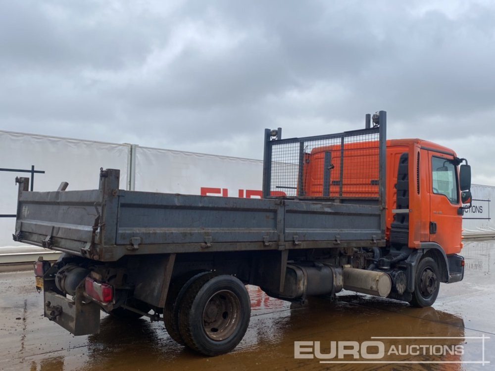 2010 MAN TGL7.150 - Camion benne: photos 5 2010 MAN TGL7.150 - Camion benne: photos 5