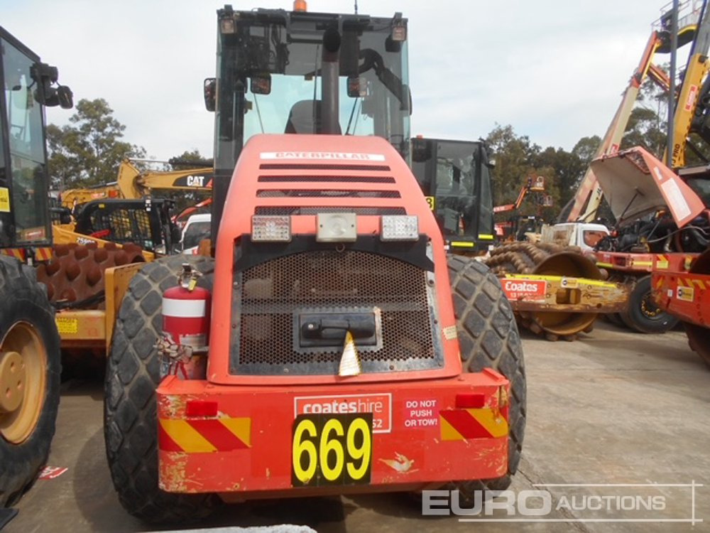 2011 CAT CS533XT Single Drum Roller, A/C - Compacteur: photos 3 2011 CAT CS533XT Single Drum Roller, A/C - Compacteur: photos 3