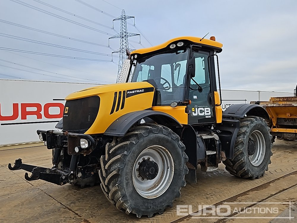 2011 JCB Fastrac 3230 - Tracteur agricole: photos 1 2011 JCB Fastrac 3230 - Tracteur agricole: photos 1