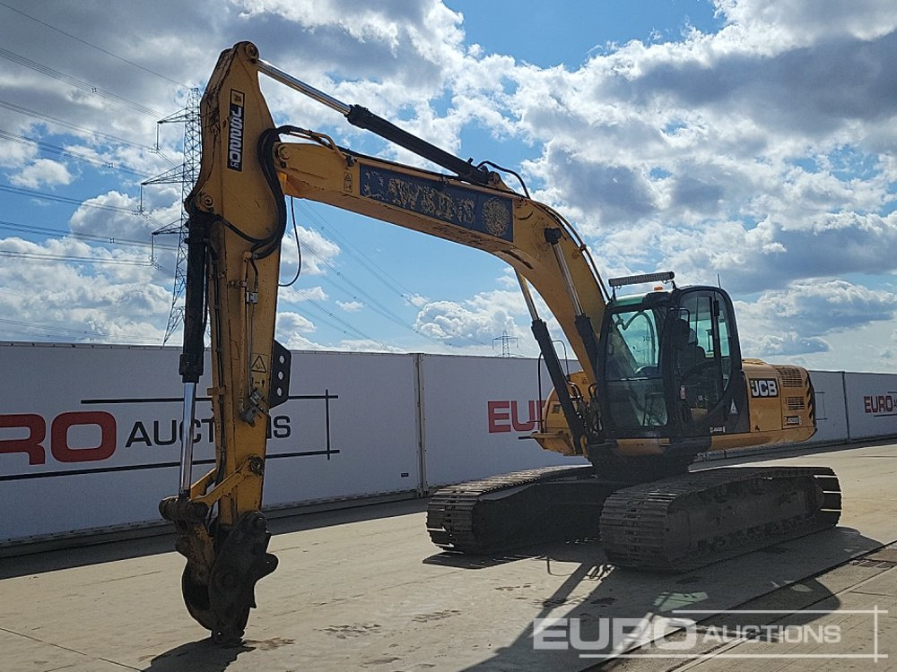 2011 JCB JS220LC - Pelle sur chenille: photos 1 2011 JCB JS220LC - Pelle sur chenille: photos 1
